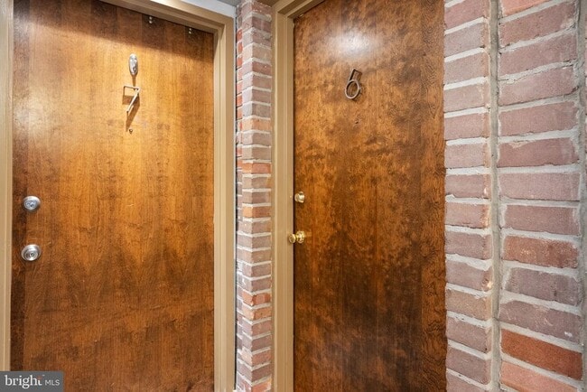 Foto del edificio - 410 11th St NE