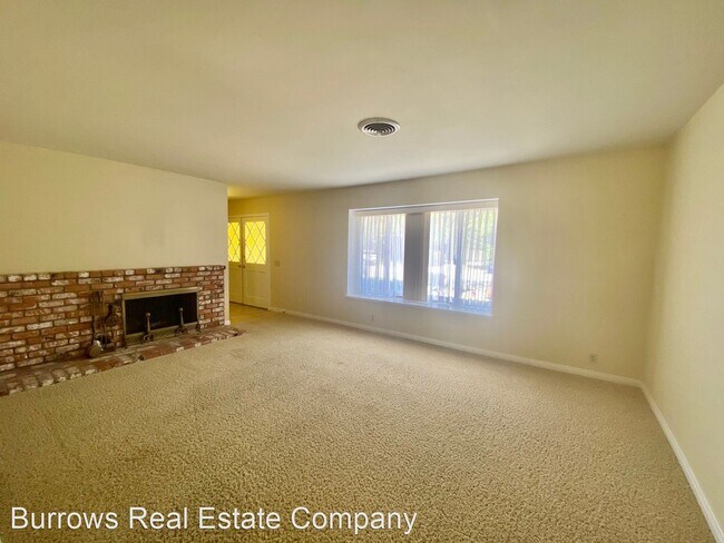 Building Photo - 4 br, 3 bath House - 67 N. Brookshire