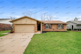 Building Photo - 8101 N 120th E Ave