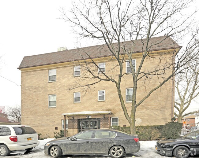 Building Photo - 65-06 163rd St