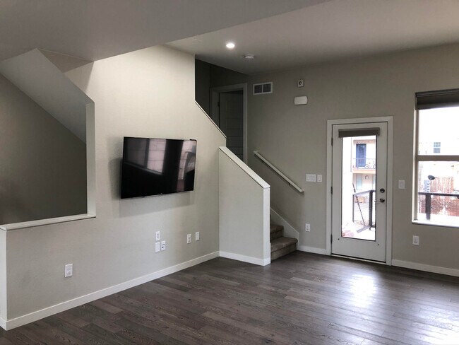 Foto del edificio - 9025 E 49th Pl