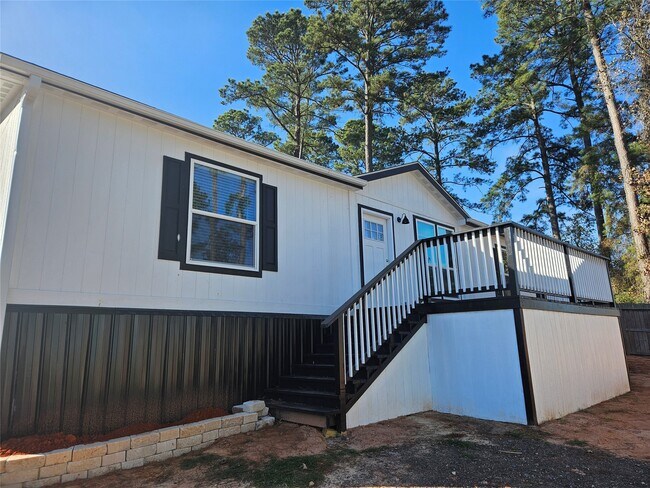 Building Photo - 16854 W Forrestal