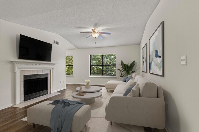 Building Photo - Weston Ranch Apartment Homes
