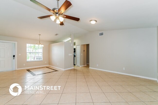 Foto del edificio - 818 SW 31st St