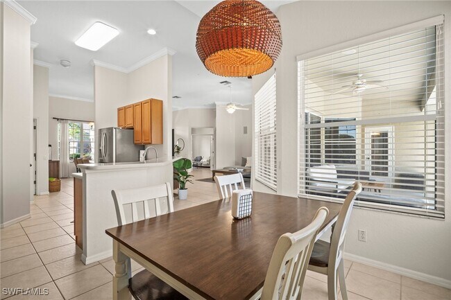 Building Photo - 8809 Maple Glen Cir