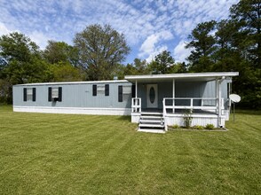 Building Photo - 167 Deer Run