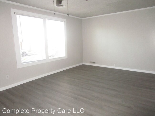 Building Photo - 3 br, 2 bath House - 622 N Werber