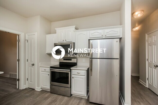 Foto del edificio - 4 Bedroom Pet-Friendly Home in Olive Branch, MS with Main Street Renewal
