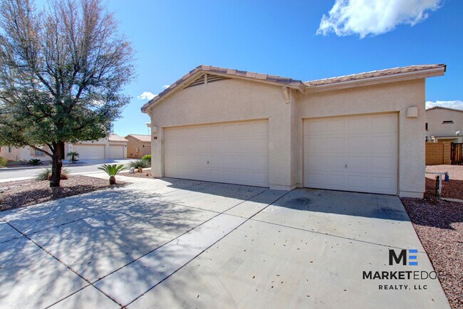 Building Photo - 15400 N 168th Ln