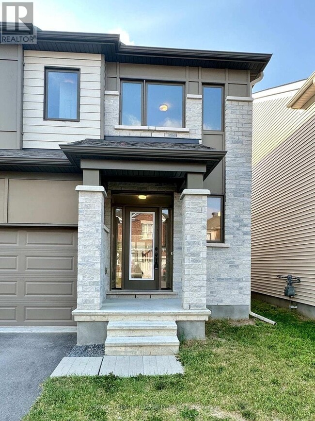 Building Photo - 205 Yearling Cir