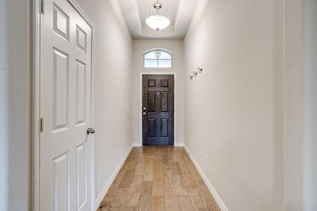 Foto del edificio - Move In Ready 3 Bed, 2 Bath Home in Azle I...