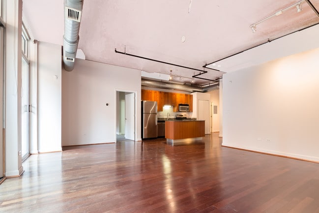 Building Photo - 111 S Morgan St