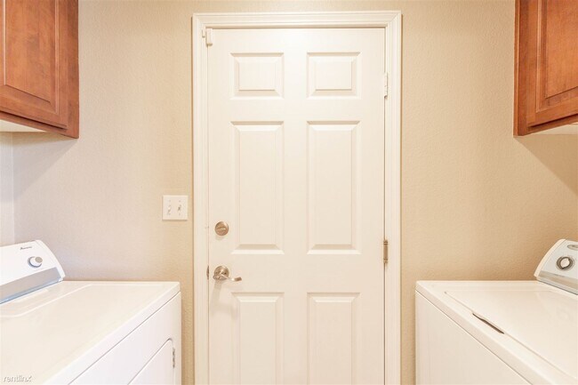 Foto del edificio - 3 br, 2.5 bath House - 1906 Flint Court