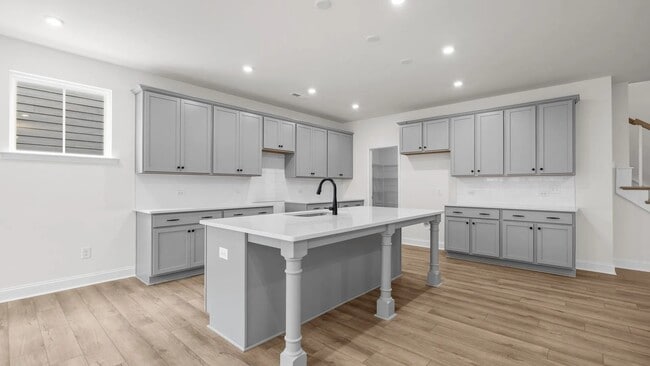 Building Photo - 2021 Near Pt Rd