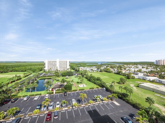 Building Photo - 5061 N Hwy A1A