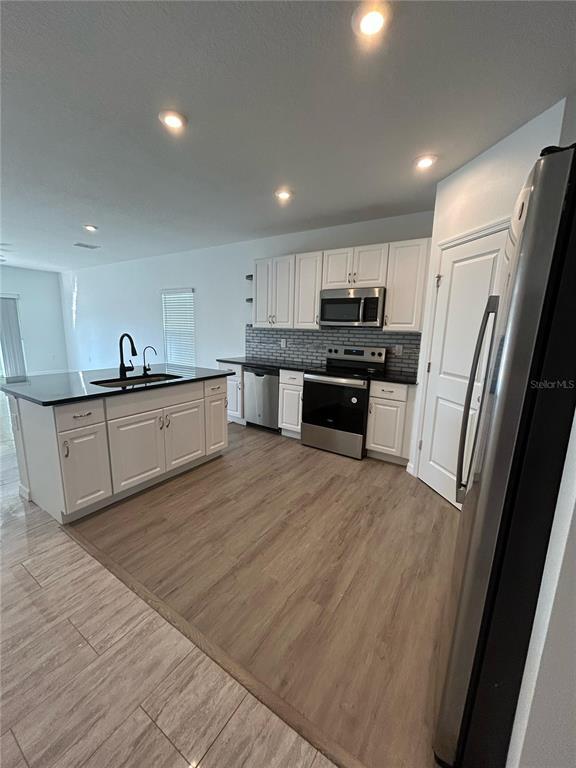Building Photo - 4528 Big Island Dr