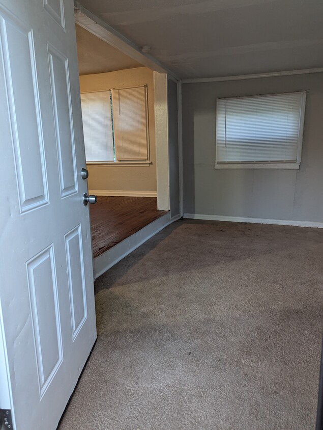 Foto principal - 608 Abston St