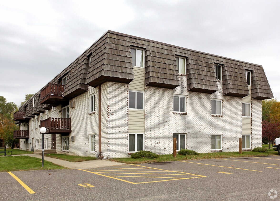 Primary Photo - Townwood Apartments