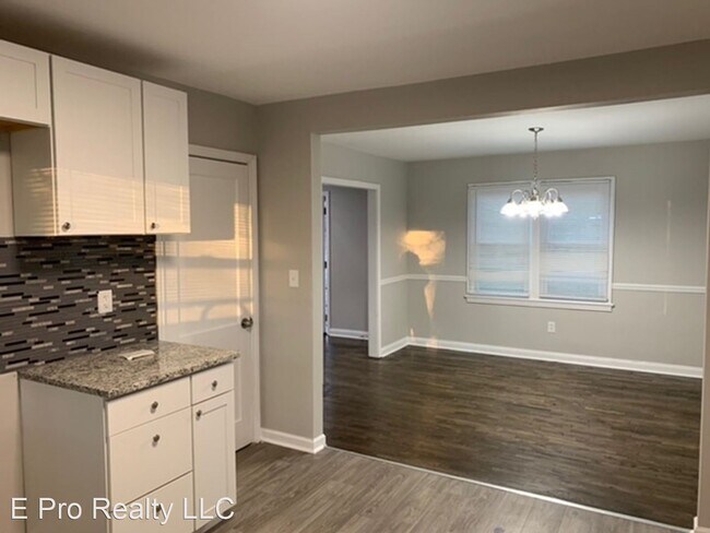 Building Photo - 2 br, 1 bath House - 2111 Kimberly Road SW