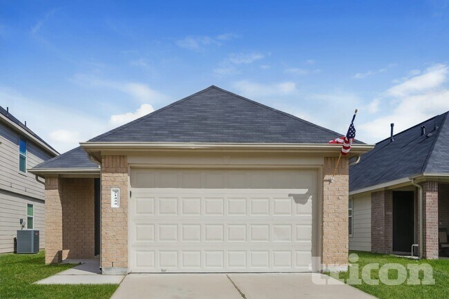 Building Photo - 21434 Jamals Way
