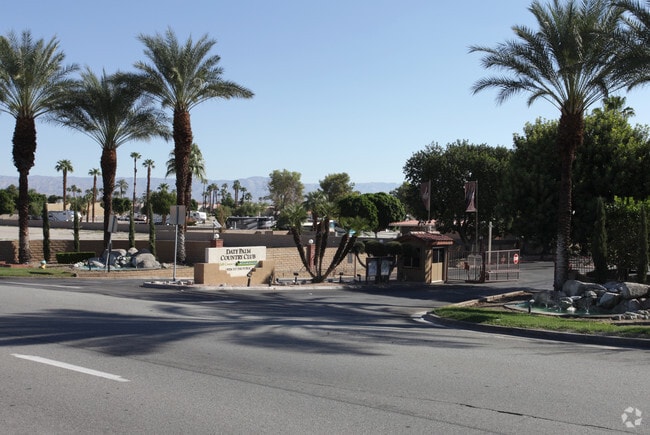 Primary Photo - Date Palm Country Club
