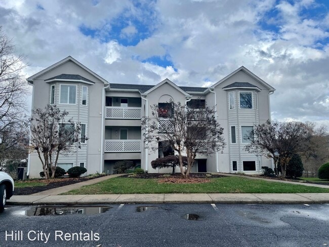 Building Photo - 2 br, 2 bath House - 714 Ivy Lake Drive