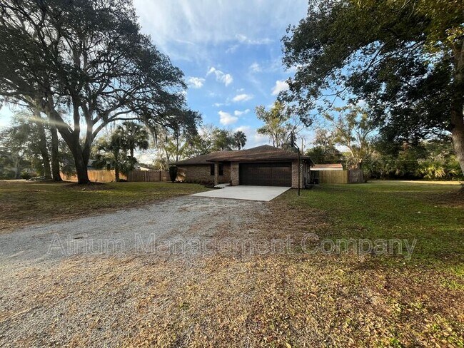 Foto del edificio - 168 E Lake Mary Ave