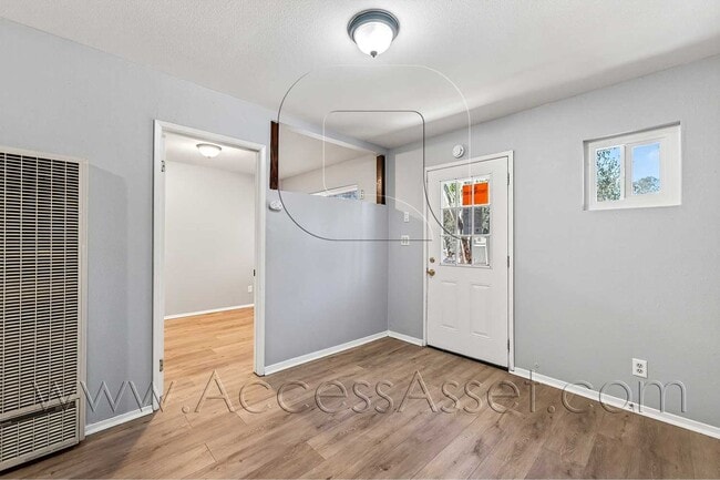 Building Photo - Cozy 1 Bed/1 Bath Countryside Home With Scenic Views In Aguanga!