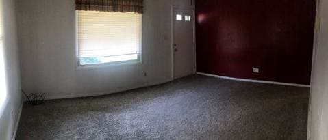 Foto del edificio - 901 E Emerson St