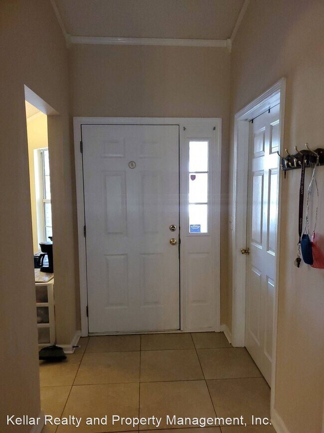 3 br, 2 bath House - 1667 Spring Branch Dr - 4