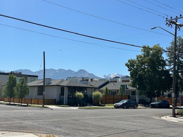 Foto del edificio - 387 E Redondo Ave