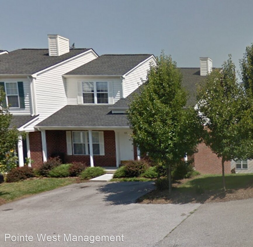 3 Br 2 Bath House 505 Tall Oak Blvd House For Rent In Christiansburg Va Apartments Com