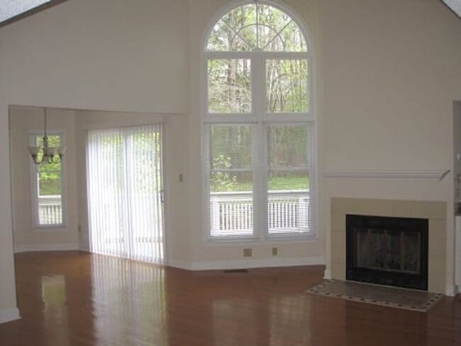 Photo - Live in Desirable Kirkwood in the heart of Chapel Hill! Townhome