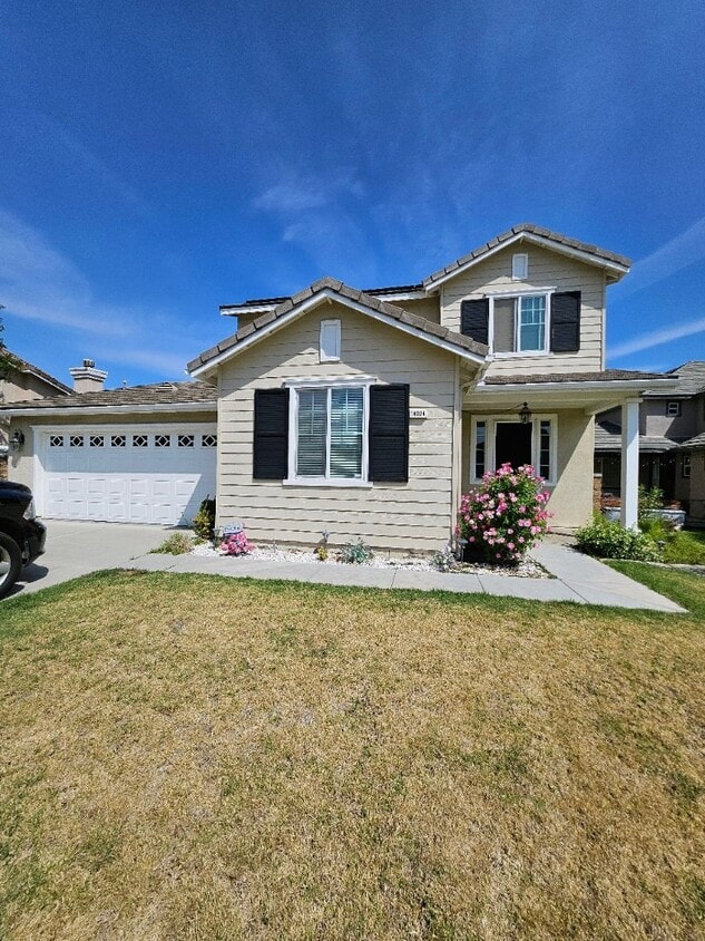Photo - 14024 Tiger Lily Ct (Eastvale, CA)