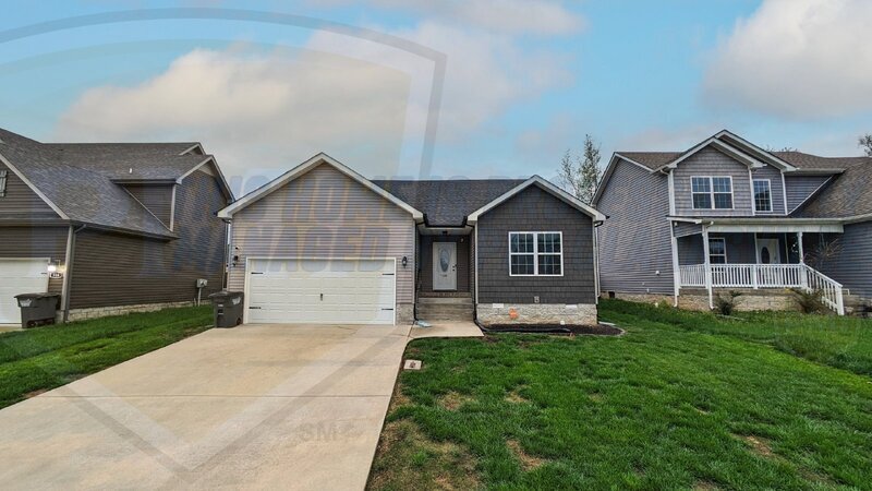 Foto principal - 518 Sourwood Dr