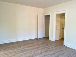 Building Photo - 2729-22FL Miami St