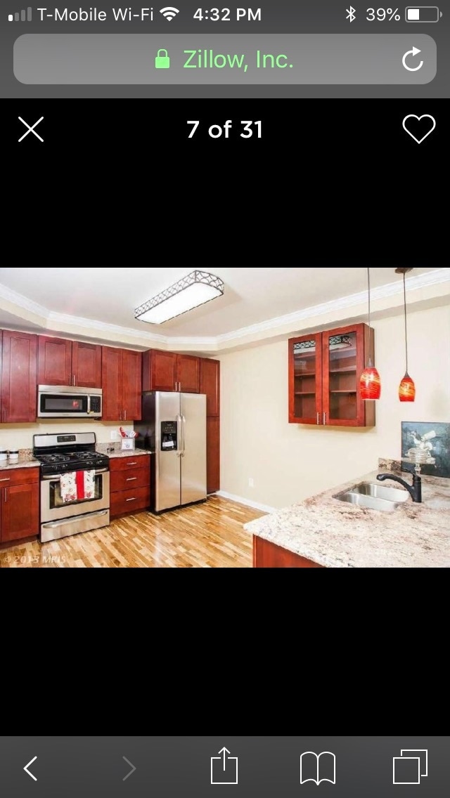 Kitchen - 219 N Belnord Ave