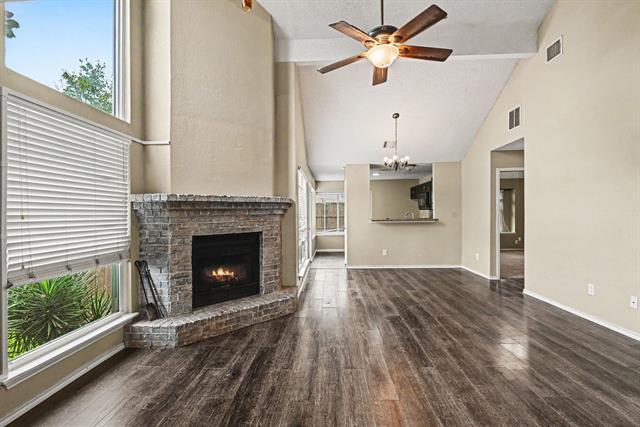 Foto del edificio - 6940 Cheswick Dr