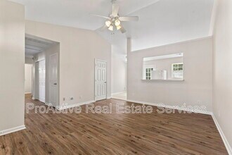 Building Photo - 3909 Prominence Pl