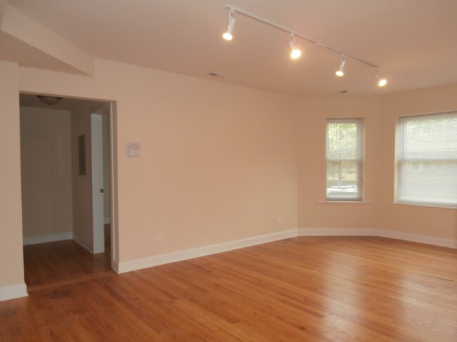Foto del edificio - 2508 W North Shore Ave