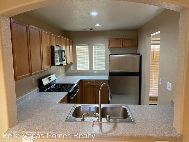 Building Photo - 3 br, 2.5 bath House - 9108 Tailor Made Ave