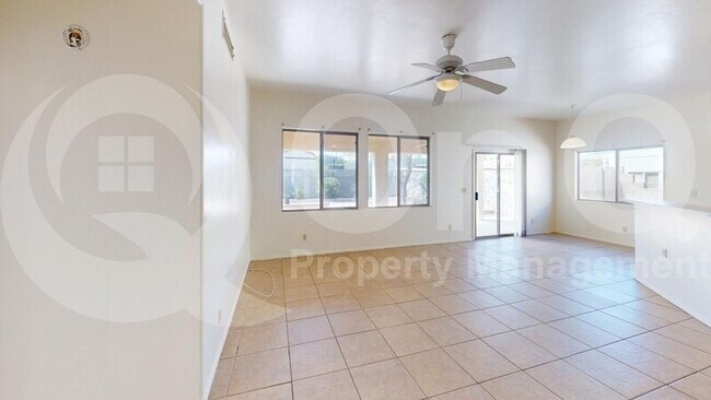 Building Photo - 5534 S Gainsborough Rd