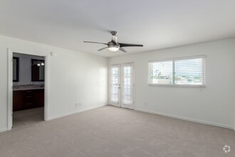 Building Photo - 7632 E Minnezona Ave