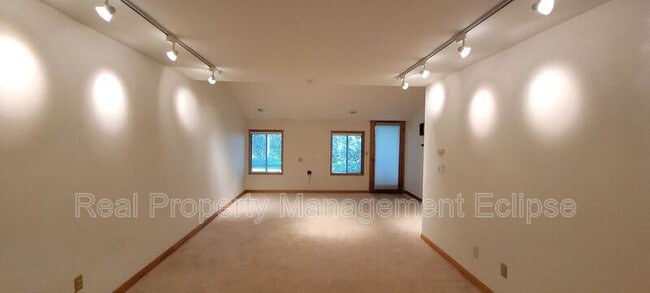 Foto del edificio - 6404 137th Ave NE