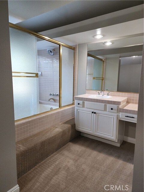 Foto del edificio - 6321 Traminer Ct