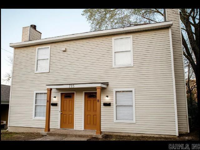 Primary Photo - 715 S Valentine St