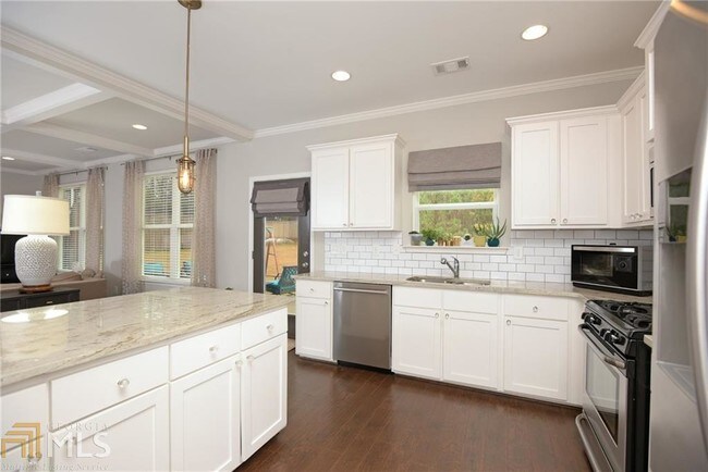 Building Photo - 2405 Boulder Creek Way SE