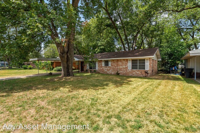 Foto del edificio - 3 br, 2 bath House - 1205 Amanda Dr