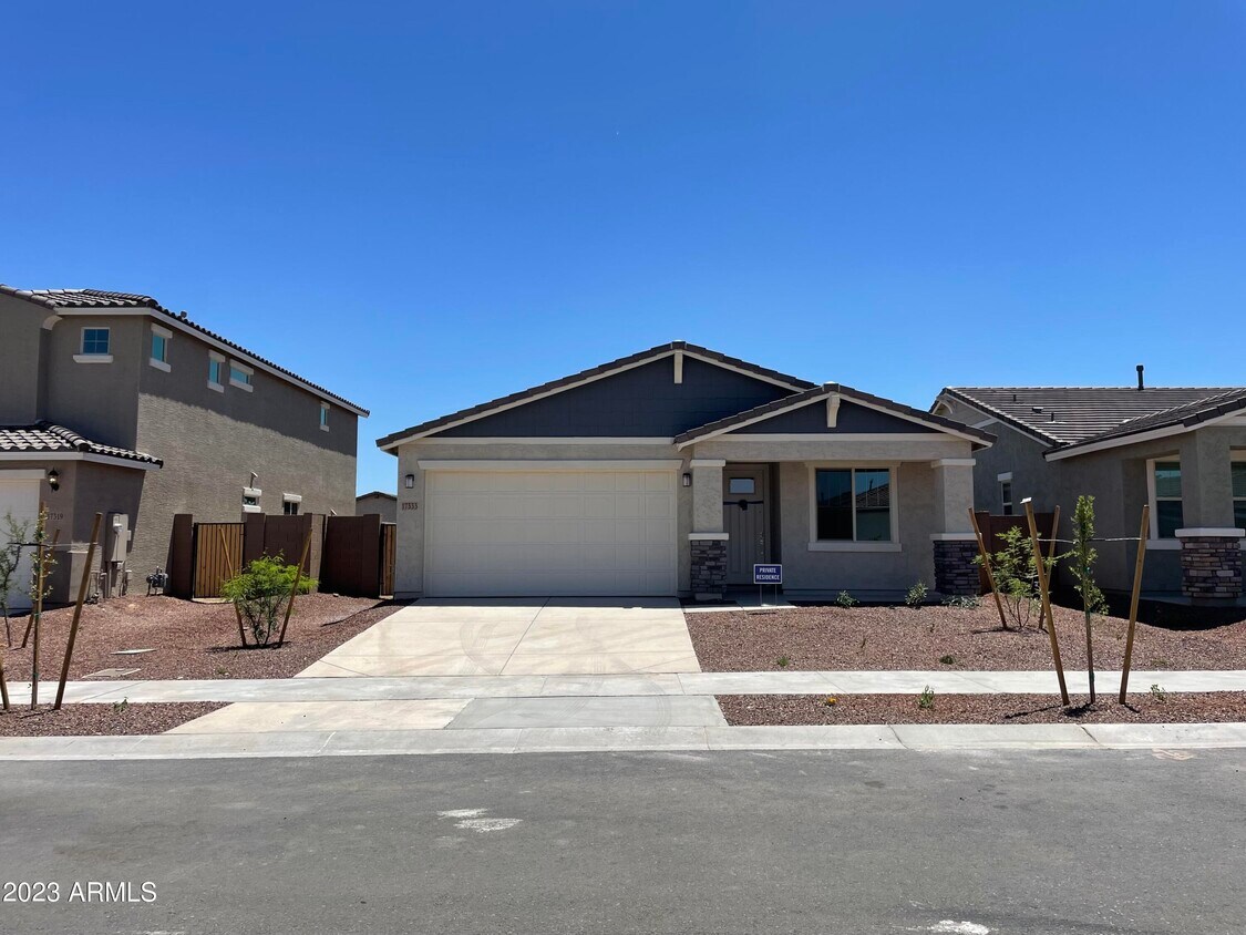 17333 W Pershing St, Surprise, AZ 85388 House for Rent in Surprise