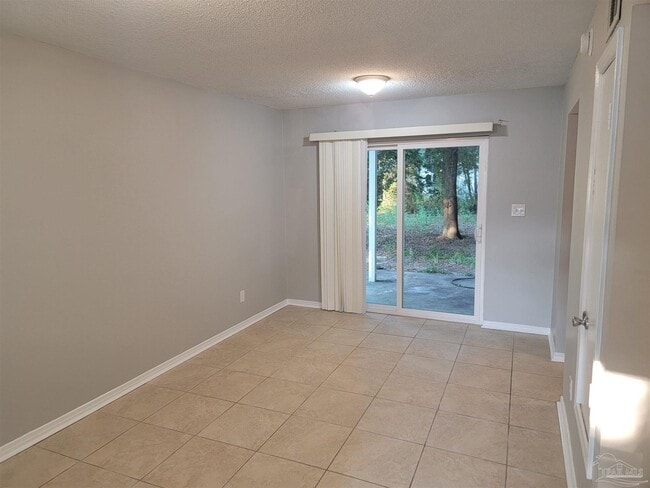 Building Photo - 6240 Lanier Dr